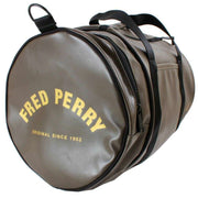 Fred Perry Tonal Barrel Bag - Uniform Green/Gold