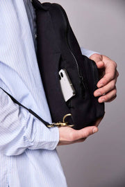Hindbag Felix Sling Bag - Black