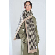 elie-beaumont-dogtooth-check-winter-scarf---blackbrown-35930952