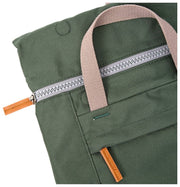 Petit sac à dos en toile recyclée Roka Finchley - Vert orage