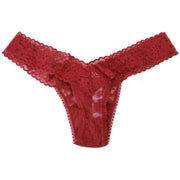 hanky-panky-daily-lace-low-rise-thong---lipstick-red-34460055
