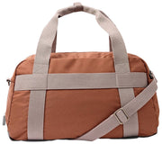 Roka Gatwick Mittelgroße Reisetasche aus recyceltem Canvas – Zimtbraun