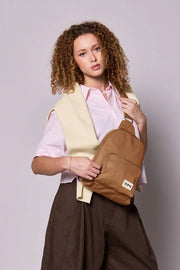 Hindbag Felix Umhängetasche – Zimtbraun