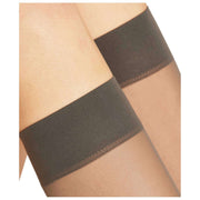 Falke Matt Deluxe 20-Denier-Kniestrümpfe – Carbongrau