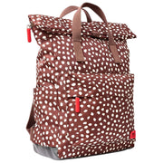 Roka Canfield B Mittelgroßer Rucksack aus recyceltem Canvas – Brauner Fleck