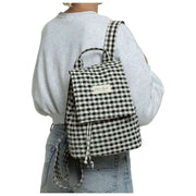 Moon Nude Classic Flap Backpack – Schwarz/Weiß