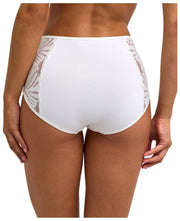 Falke Delicate Touch Mid Waist Slip – Elfenbein