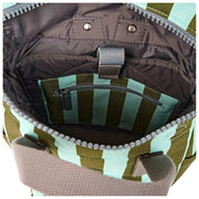 Roka Canfield B Kleine rugzak van gerecycled canvas - Mosstreep/blauw