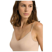 hanro-cotton-seamless-v-neck-spaghetti-top---beige-35928367