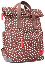 Petit sac à dos en toile recyclée Roka Canfield B - Marron à pois