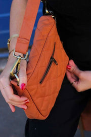 Sac à bandoulière matelassé Hindbag Margault - Sienne