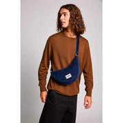 Hindbag Andrea Half Moon Bag – Samt Marineblau