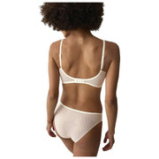 Triumph Signature Transparenter BH ohne Bügel – Ecru-Weiß