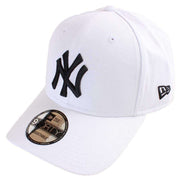 New Era 9FORTY League Essential New York Yankees Cap - Optic White/Black
